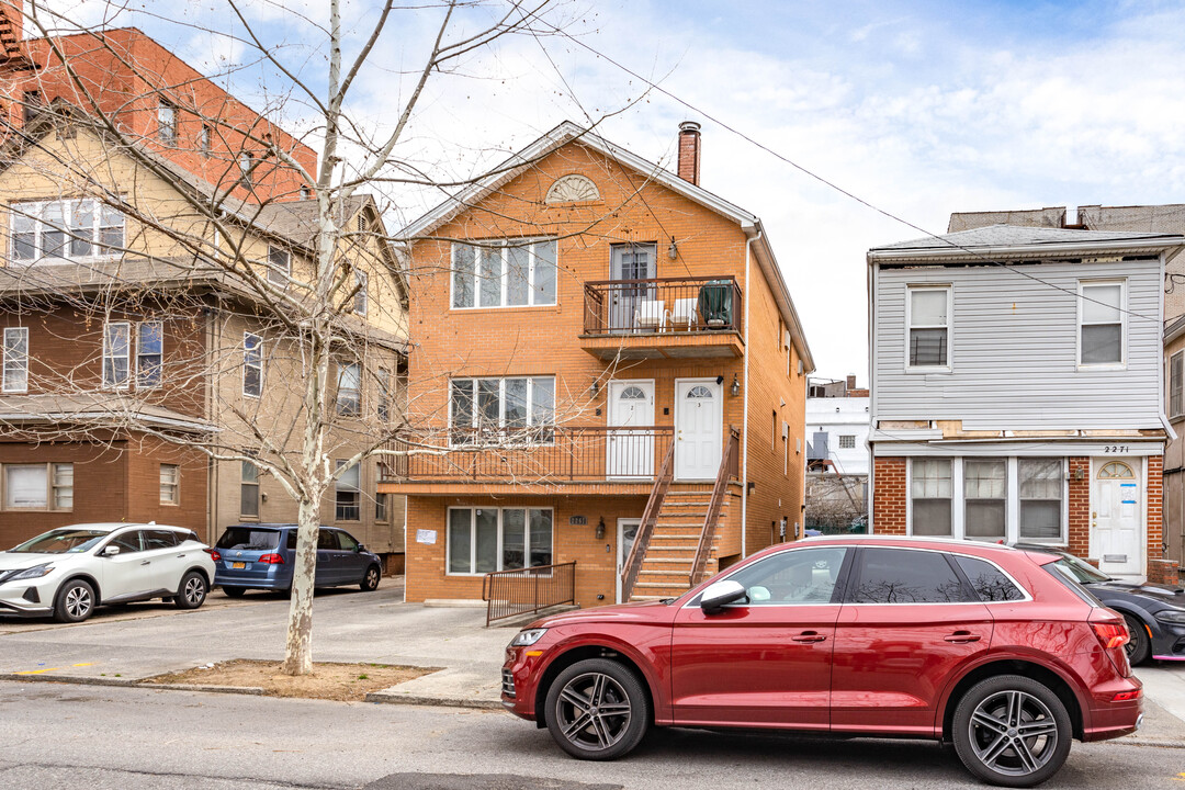 2267 E 19th St in Brooklyn, NY - Building Photo