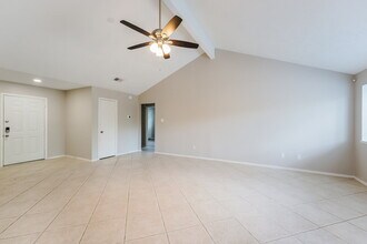 22111 Eagle Meadow Dr in Katy, TX - Building Photo - Building Photo