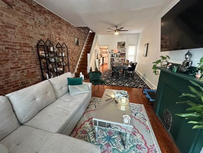 property at 2049 E Cambria St