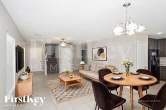 6235 Lone Cypress Ct in Las Vegas, NV - Building Photo - Building Photo