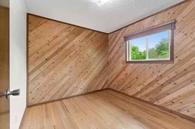 property at 1508 Pacific Dr
