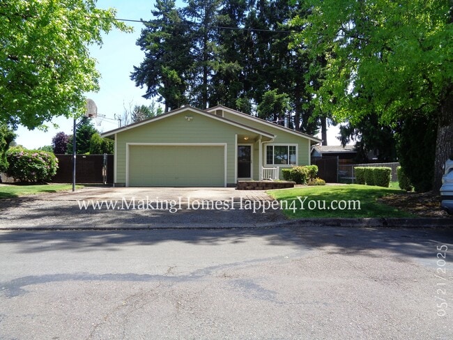 property at 2844 Randi Ln NE