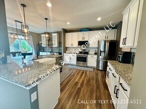 4144 Calder Ln in Aurora, IL - Building Photo - Building Photo