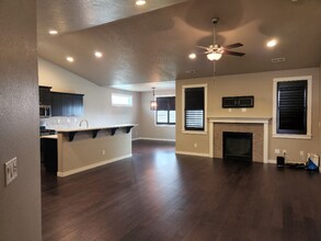 13336 N Telluride Loop in Hayden, ID - Building Photo - Building Photo