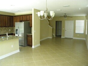 7810 Tuscany Woods Dr in Tampa, FL - Building Photo - Building Photo