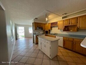 710 Japonica Dr in Melbourne, FL - Building Photo - Building Photo