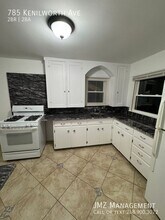 785 Kenilworth Ave in Pontiac, MI - Building Photo - Building Photo