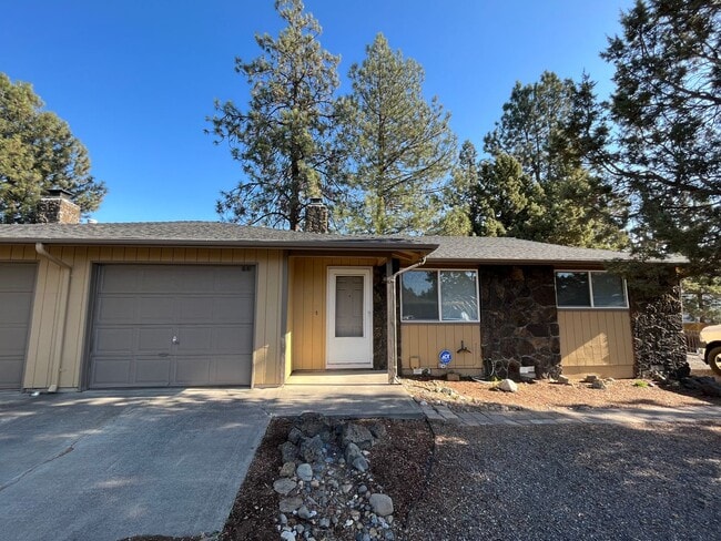 property at 1637 SE Skylark Dr