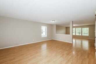 6058 Amber Valley Ln in Indianapolis, IN - Building Photo - Building Photo