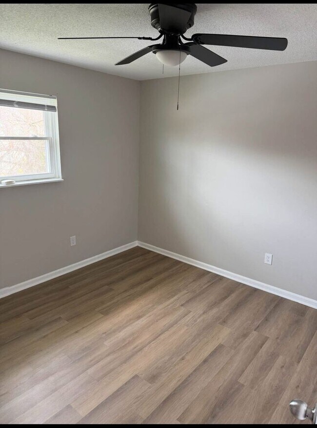 807 Washington Ave in Columbia, MO - Building Photo - Building Photo