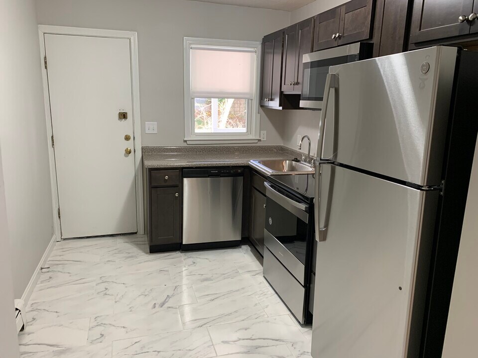 29 Colborne Rd in Boston, MA - Building Photo