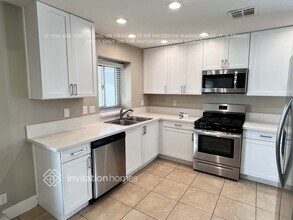 138 Cloudcrest Dr in Henderson, NV - Foto de edificio - Building Photo