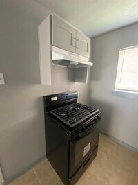4617 Market St photo'