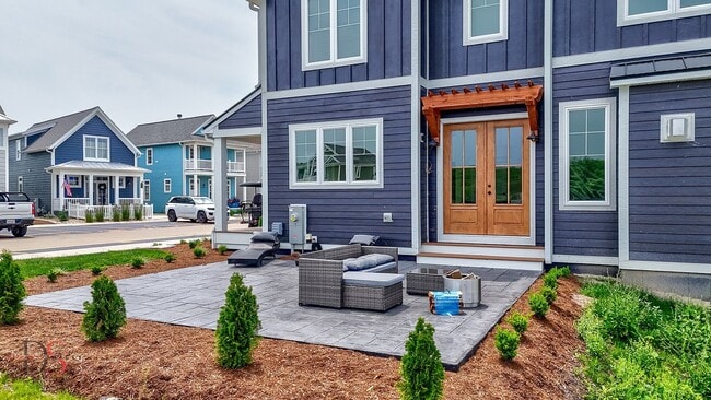 208 Leeward Way in Ottawa, IL - Building Photo - Building Photo