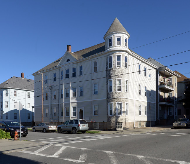 101 Nye St in New Bedford, MA - Foto de edificio - Building Photo