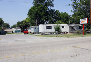 Riverside Trailer Court Apartments