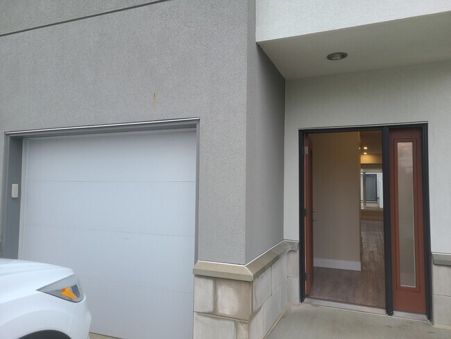 550 Sandison St in Windsor, ON - Building Photo - Building Photo