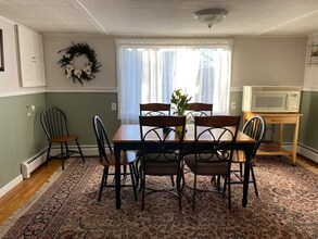 370 Main St, Unit 2 in Winthrop, MA - Foto de edificio - Building Photo