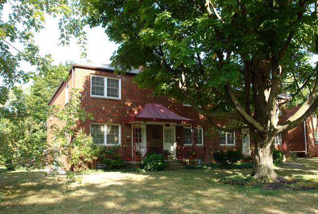 1477-1483 Ashland Ave in Columbus, OH - Foto de edificio - Building Photo