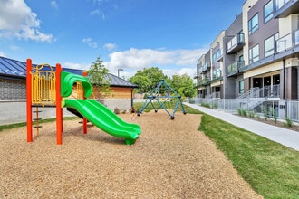 The Towns on Danforth in Toronto, ON - Building Photo - Building Photo