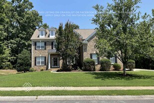 403 Ranelagh Dr in Waxhaw, NC - Building Photo