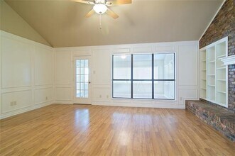 120 Marseille Dr in Hurst, TX - Building Photo - Building Photo