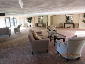 402 Paradise Rd in Swampscott, MA - Building Photo - Building Photo