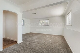 3249 Steele St in Denver, CO - Building Photo - Building Photo