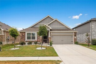 17121 Lathrop Ave in Pflugerville, TX - Building Photo