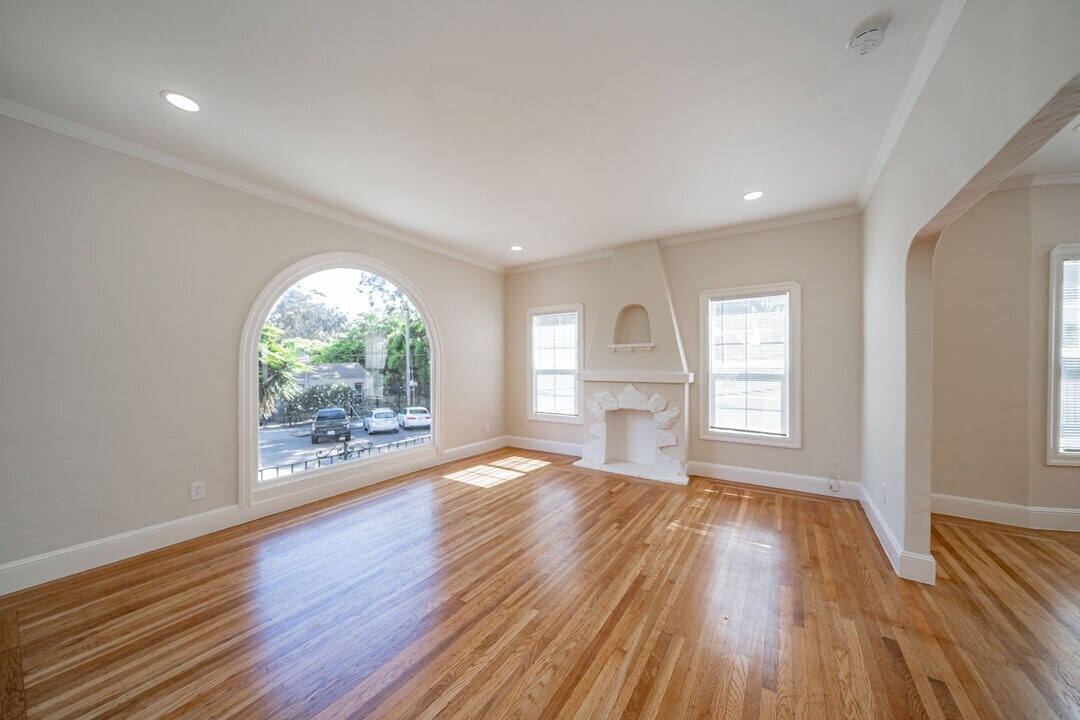 620 51st St-Unit -620 in Oakland, CA - Building Photo