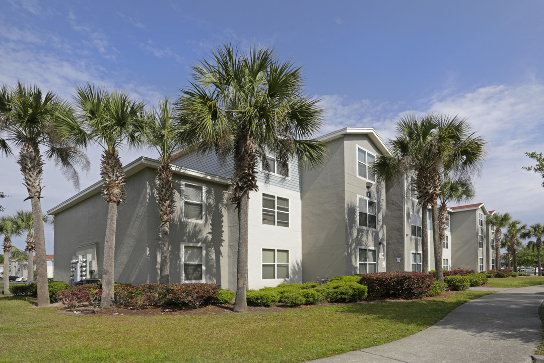 Madelyn Oaks Apartments in Jacksonville, FL - Building Photo