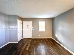 9 Meredith Ct in Little Rock, AR - Building Photo - Building Photo