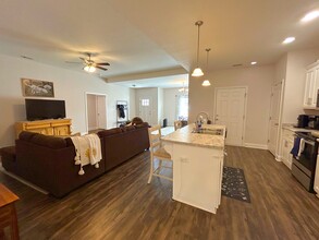 102 High Cotton Dr in Statesboro, GA - Building Photo - Building Photo