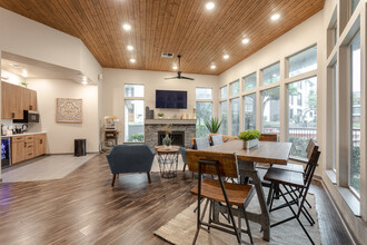 The Elise in Dallas, TX - Building Photo - Interior Photo