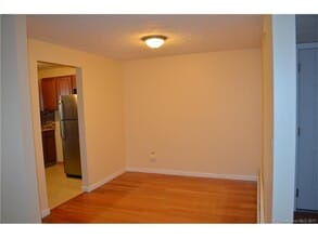 23 Amato Dr in South Windsor, CT - Building Photo - Building Photo