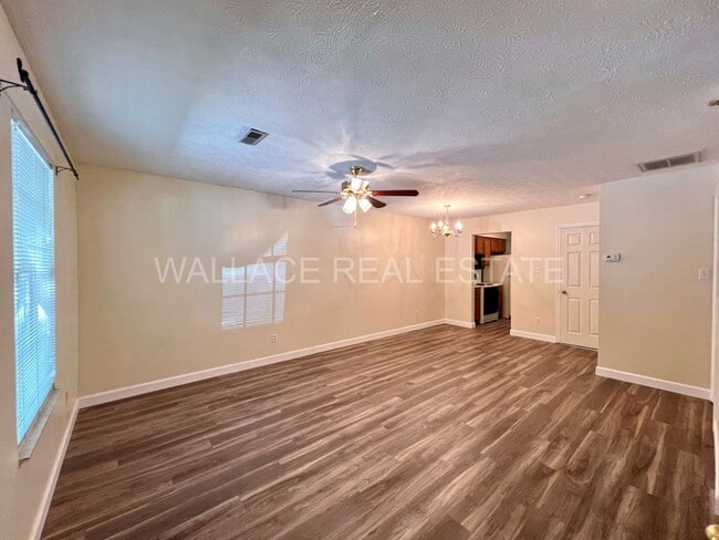 6918 Kings Crossing Way in Knoxville, TN - Foto de edificio - Building Photo