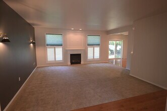 231 Cascadia Loop in Sequim, WA - Building Photo - Building Photo