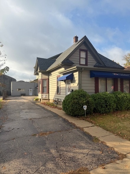 property at 322 Hamilton St