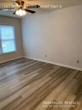 143 W Victoria Ct in Greenville, NC - Building Photo - Building Photo