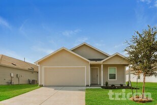 1605 Baugh St in McKinney, TX - Building Photo