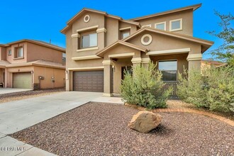 2221 Morning Mist Pl in El Paso, TX - Foto de edificio - Building Photo