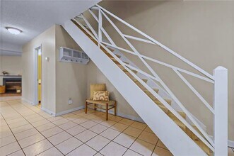 2303 Merl Cir in Virginia Beach, VA - Building Photo - Building Photo