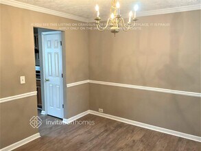 8320 Somerset Way in Douglasville, GA - Building Photo - Building Photo