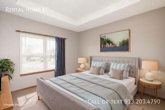 23504 W 73rd Terrace in Shawnee, KS - Building Photo - Building Photo