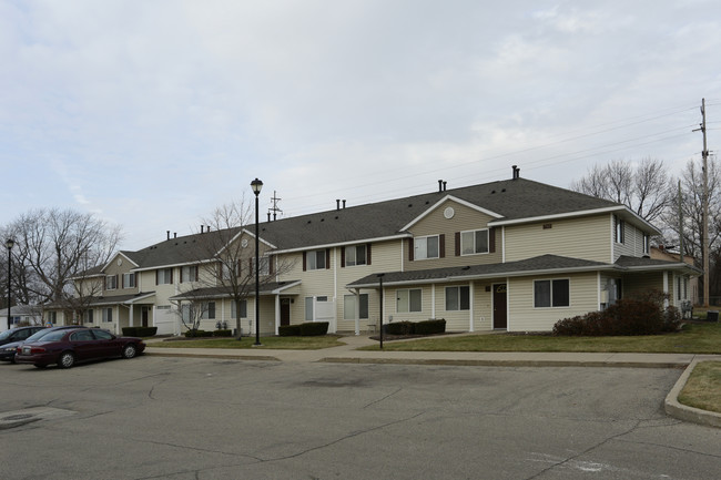 Emerald Pointe in Muskegon, MI - Building Photo - Building Photo