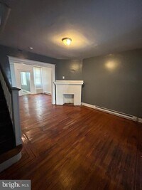 6065 Chester Ave photo'