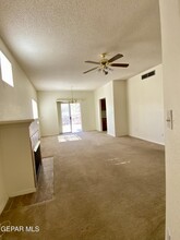 2201 King James Ln Pl in El Paso, TX - Foto de edificio - Building Photo