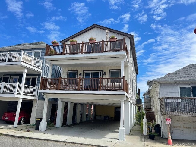property at 36 Florida St