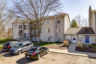 Aspen Flatz in Lansing, MI - Foto de edificio - Building Photo