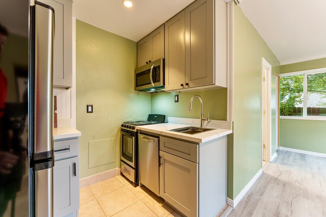 7835 S 126th St, Unit A in Seattle, WA - Foto de edificio
